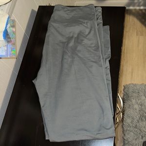 Liar or leggings solid